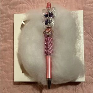 Pink Crystal Cat Pen